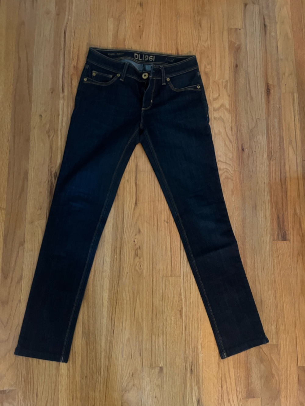 DL 1961 angel size 25